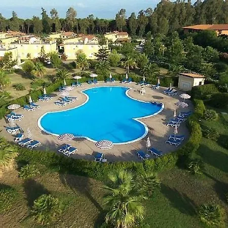 Daire Pizzo Beach Club 90g Pizzo (Calabria)